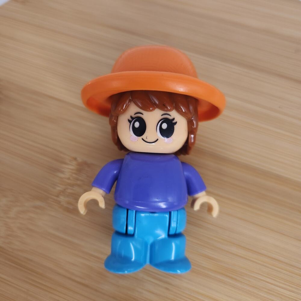 Duplo Like 3" Girl with Orange Hat